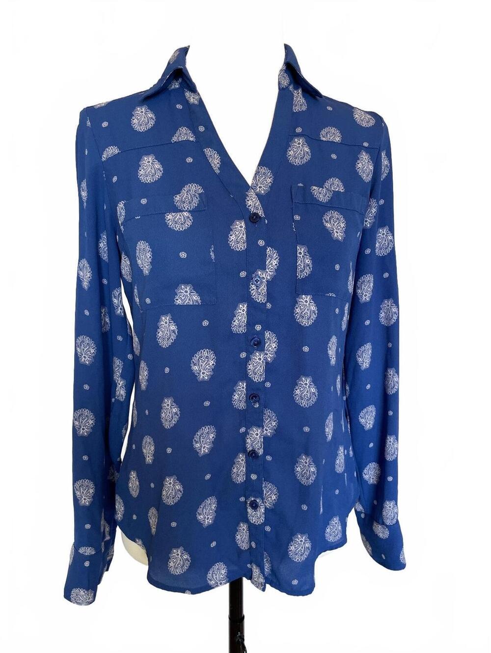 Express Portofino Blouse XS Blue White Paisley Button Down Coastal Flowy Classic